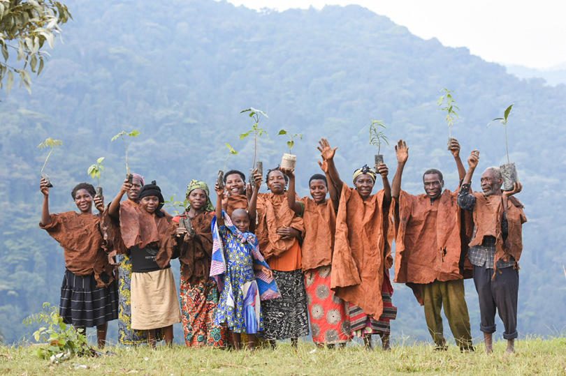 Erebero Hills Batwa Family ©Asilia Africa