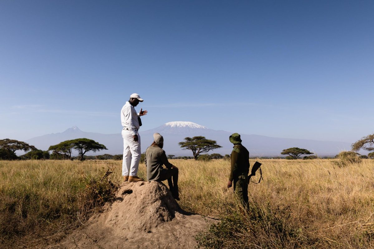 Walking Safaris ©Angama Amboseli