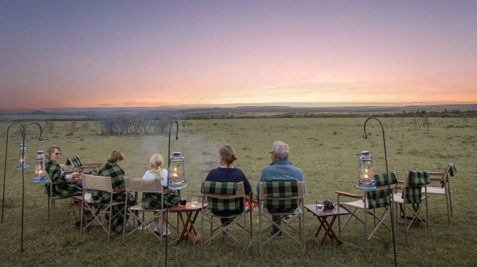 asilia-guests-enjoying-sundowners-east-africa